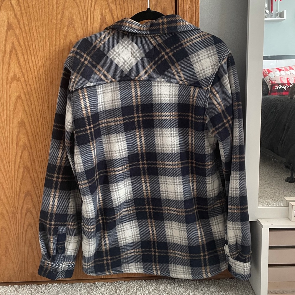Flannel Jacket Button up - Picture 5 of 6